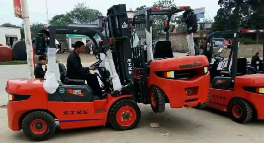 北京汇佳职业学院叉车出租